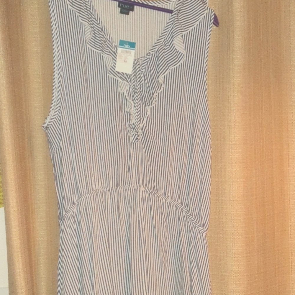 Rue21 striped dresz